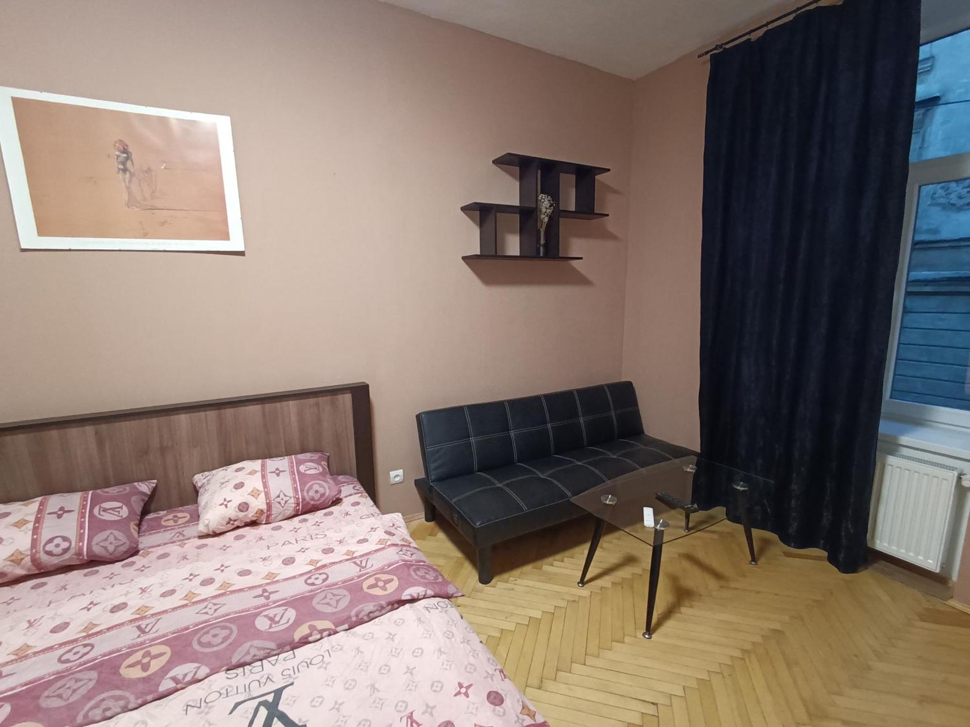Ляльковий Театр Не Мансарда Lviv Extérieur photo
